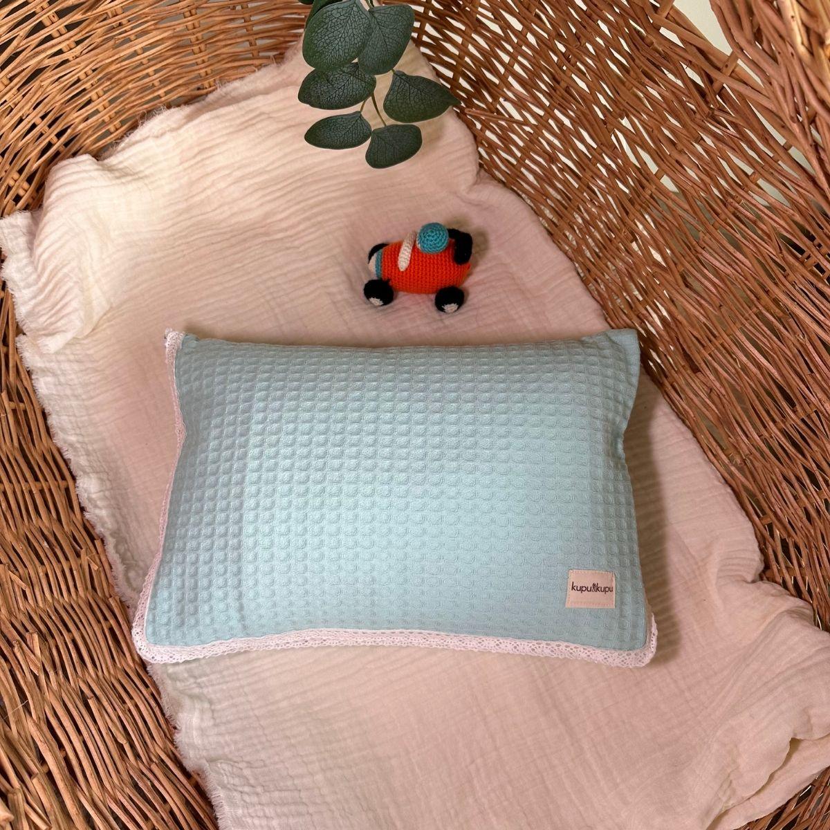 Kupu Surprise Pillow - 3-in-1 Baby Pillow, Blanket & Sheet